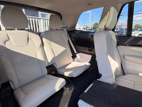 Used 2019 Volvo XC90 T6 Momentum w/ Protection Package Premier AWD/4WD image 42