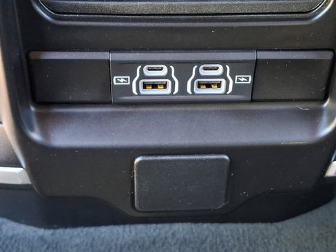 Used 2023 RAM 1500 Big Horn AWD/4WD image 11