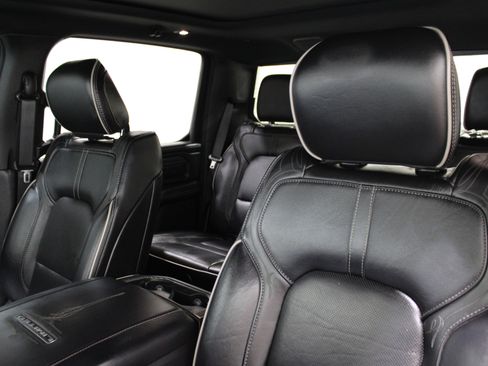 Used 2021 RAM 1500 Limited image 5