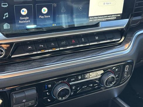 Used 2022 Chevrolet Silverado 1500 LTZ image 24