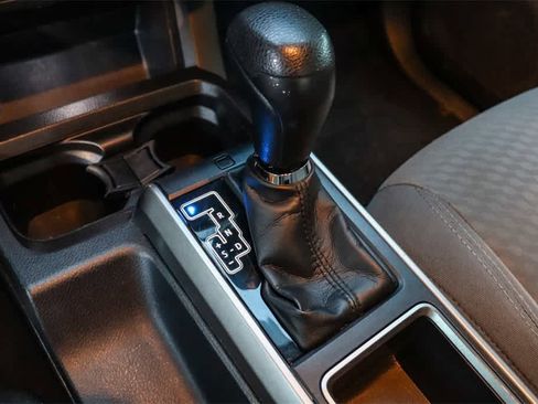 Used 2022 Toyota Tacoma SR5 image 20