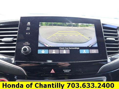 Certified 2024 Honda Passport Black Edition image 15