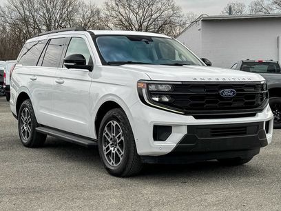 Used 2025 Ford Expedition Active
