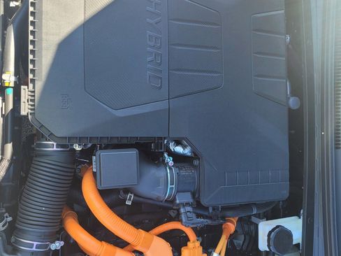 New 2025 Hyundai Elantra SEL image 22