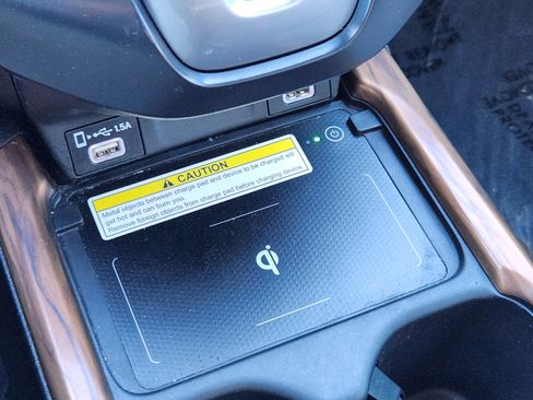 Used 2020 Honda CR-V Touring image 29