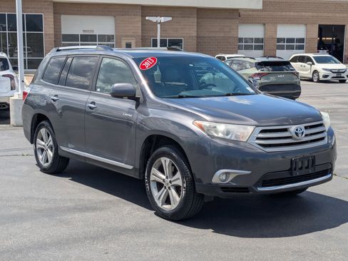 Used 2013 Toyota Highlander Limited AWD/4WD image 7