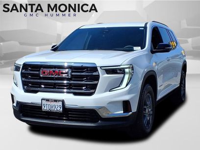 Used 2025 GMC Acadia Elevation