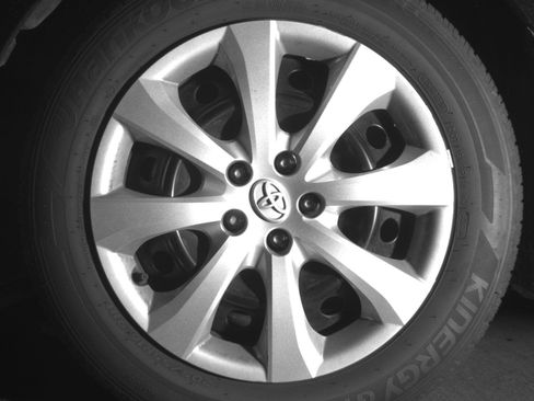Used 2025 Toyota Corolla LE FWD image 15