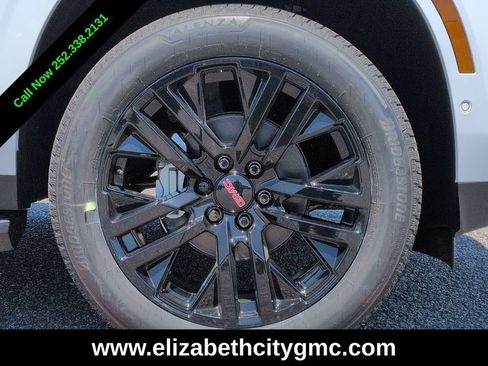 New 2026 GMC Yukon Denali AWD/4WD image 12
