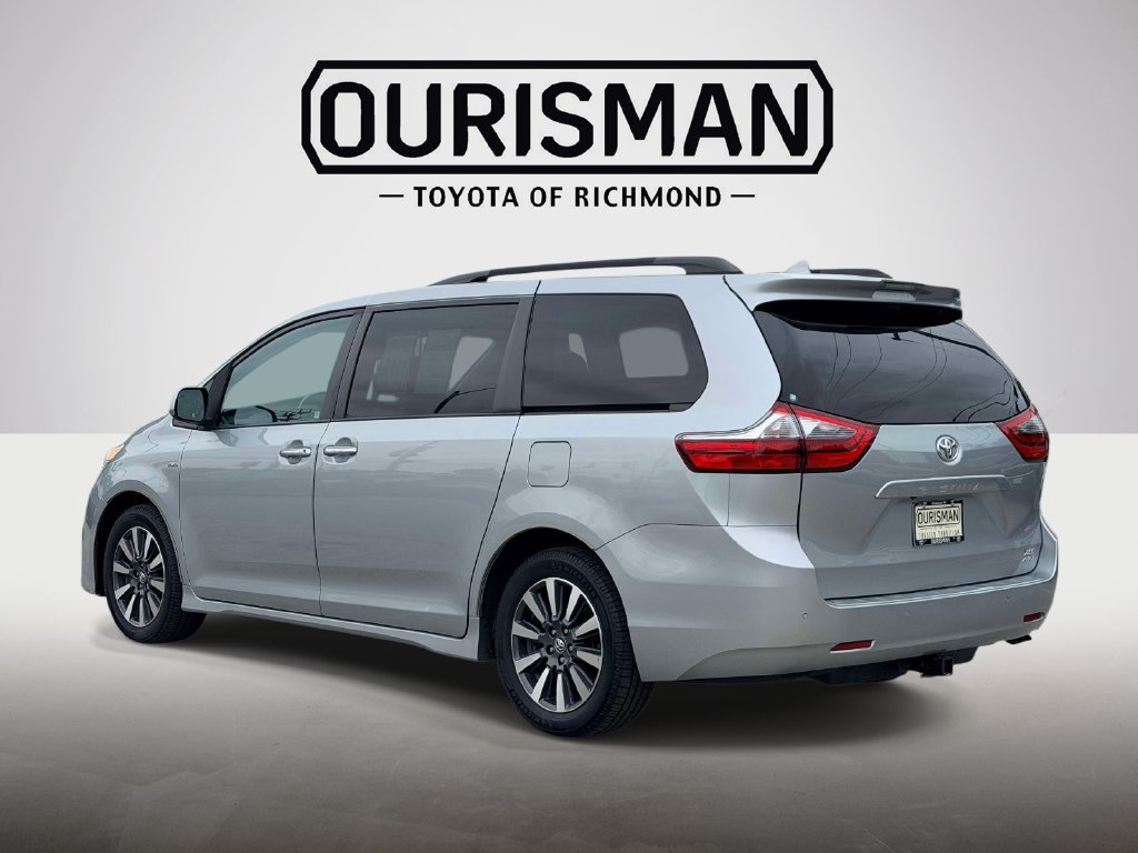Certified 2020 Toyota Sienna XLE w/ XLE Navigation Package AWD/4WD image 23