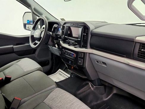 Used 2022 Ford F150 XLT w/ XTR Package AWD/4WD image 23