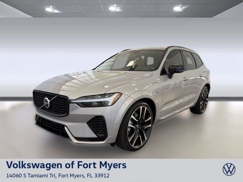Used 2024 Volvo XC60 T8 Ultimate w/ Protection Package Premier AWD/4WD image 1