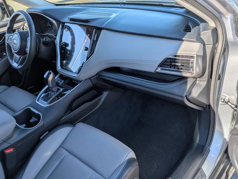 Certified 2025 Subaru Outback Limited image 34