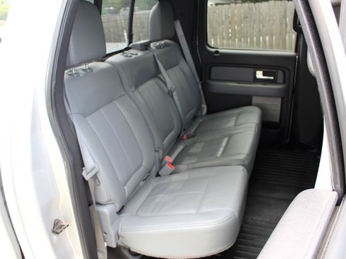 Used 2014 Ford F150 XLT w/ Equipment Group 302A Luxury AWD/4WD image 35