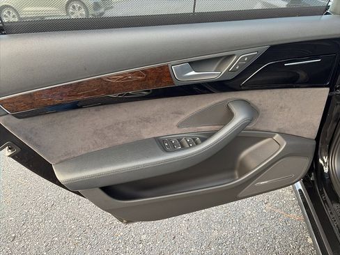 Used 2017 Audi A8 L 3.0T w/ Executive Package image 33