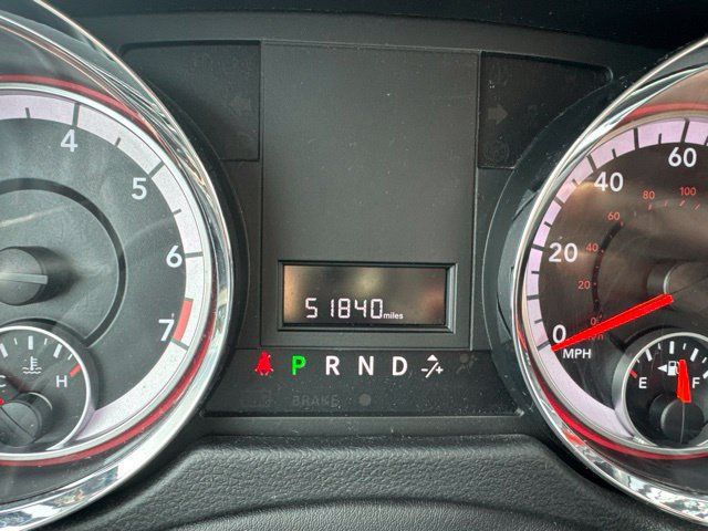 Used 2019 Dodge Grand Caravan SE w/ UConnect Hands-Free Group FWD image 16