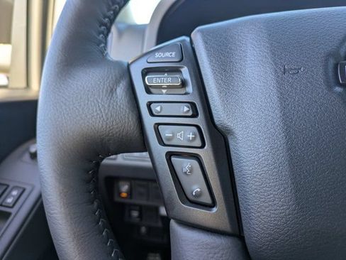 New 2026 Nissan Frontier SV w/ SV Convenience Package RWD image 12