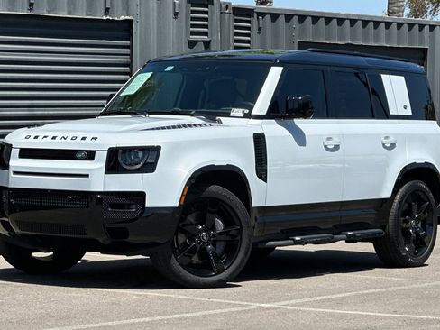 Used 2023 Land Rover Defender 110 X-Dynamic SE AWD/4WD image 1