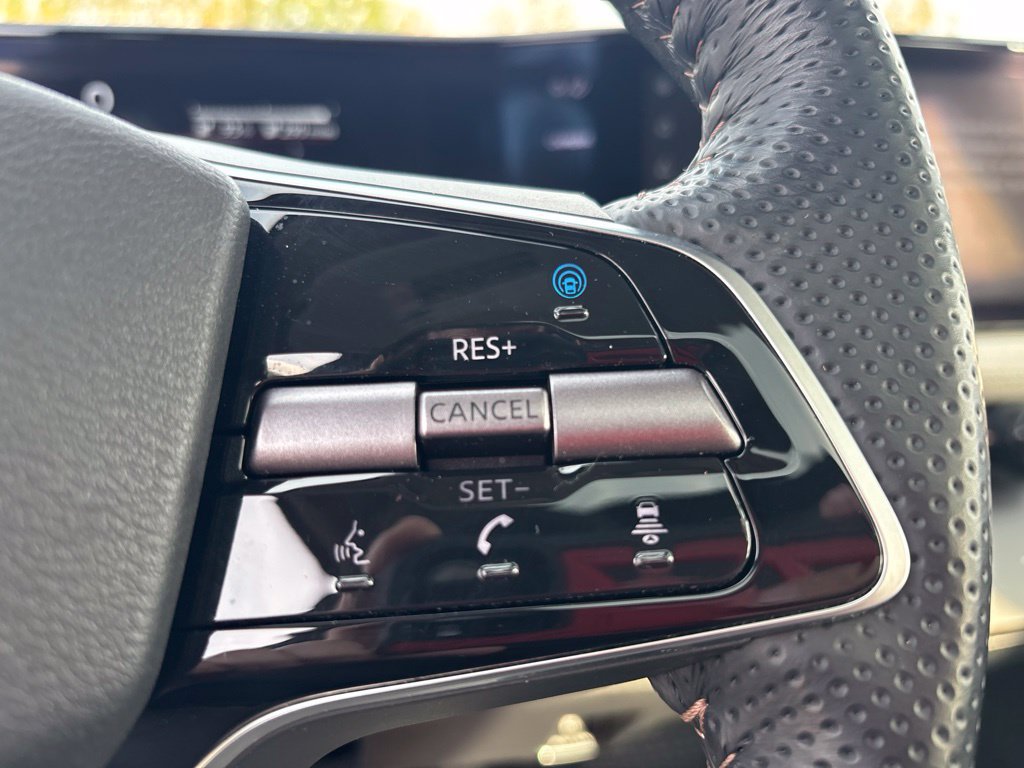 Certified 2023 Nissan Ariya AWD image 24
