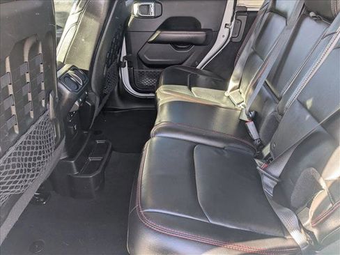 Used 2019 Jeep Wrangler Unlimited Rubicon image 20