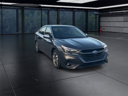 Used 2024 Subaru Legacy Touring XT image 4