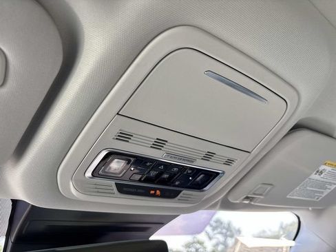 New 2026 Lincoln Nautilus Premier w/ Equipment Group 102A AWD/4WD image 32