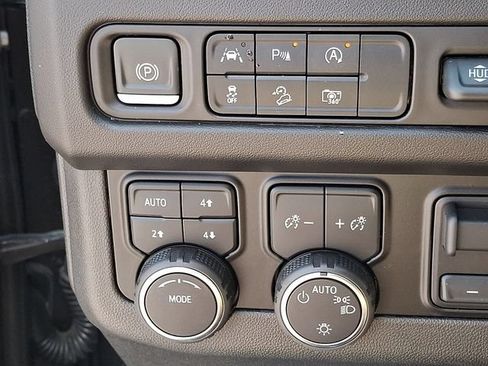 Used 2023 Chevrolet Tahoe High Country w/ Max Trailering Package AWD/4WD image 25