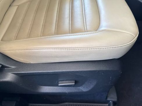 Used 2022 Ford Edge SEL AWD/4WD image 23