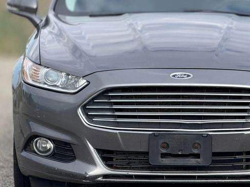 Used 2013 Ford Fusion Titanium image 10