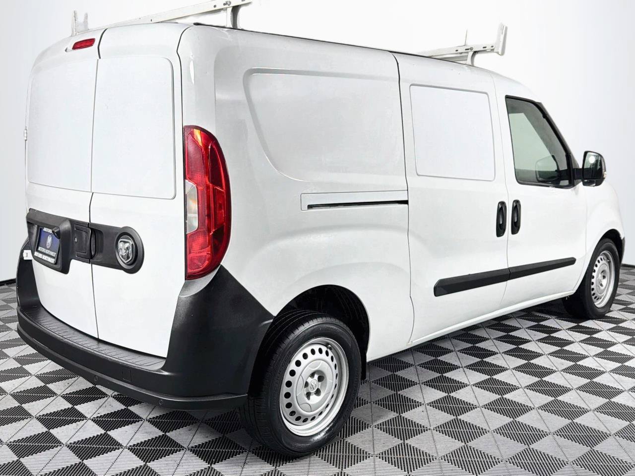 Used 2021 RAM ProMaster City Tradesman FWD image 24