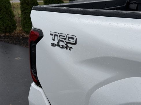 New 2025 Toyota Tacoma TRD Sport image 9