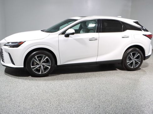Used 2023 Lexus RX 350 Premium w/ Cold Area Package AWD/4WD image 10