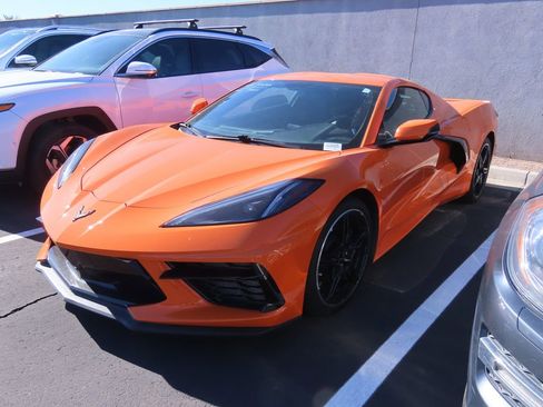 Used 2023 Chevrolet Corvette Stingray Coupe w/ 1LT image 2