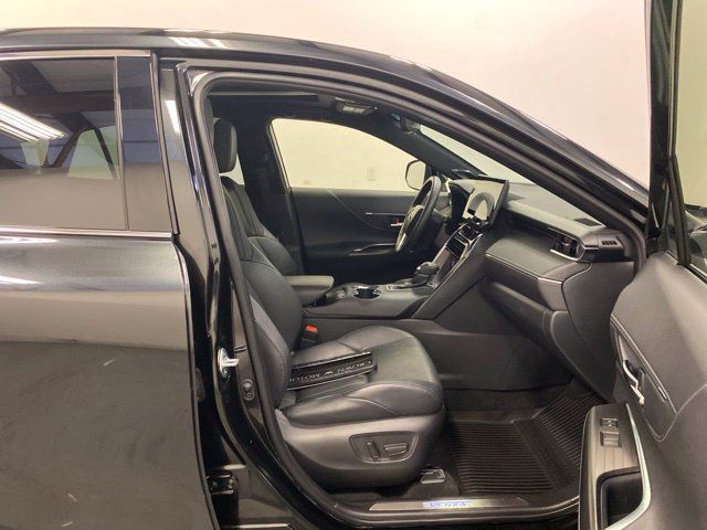 Used 2021 Toyota Venza Limited w/ Advanced Technology Package AWD/4WD image 25