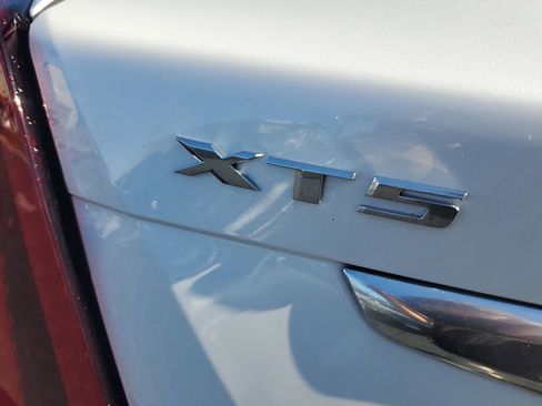 Used 2025 Cadillac XT5 Premium Luxury image 29