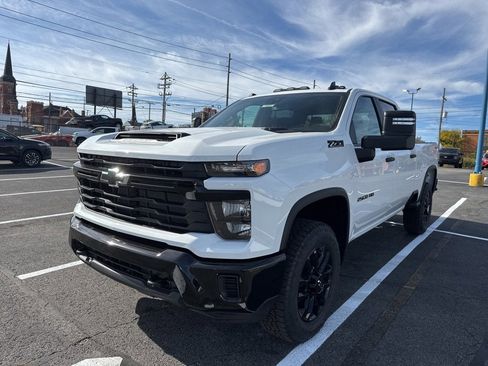 New 2026 Chevrolet Silverado 2500 Custom w/ Custom Convenience Package image 3