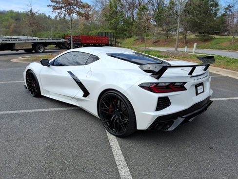Used 2023 Chevrolet Corvette Stingray Premium Cpe w/ Z51 Performance Package image 7