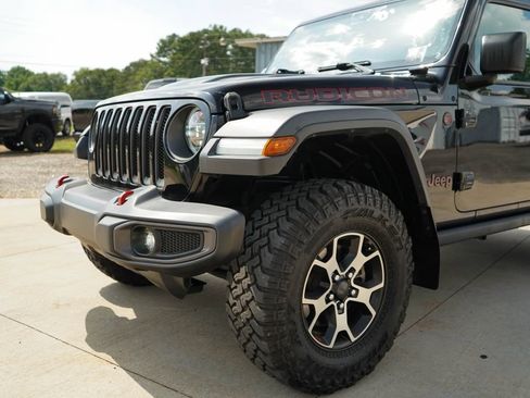 Used 2020 Jeep Wrangler Unlimited Rubicon w/ LED Lighting Group AWD/4WD image 17