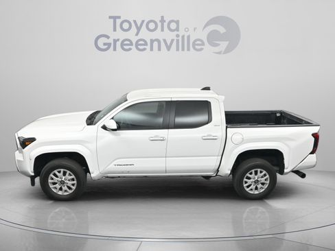 Certified 2024 Toyota Tacoma SR5 RWD image 4