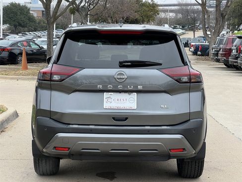 Certified 2022 Nissan Rogue SL w/ SL Premium Package image 5