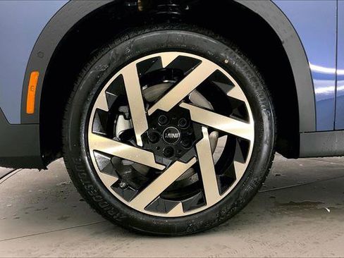 Used 2026 MINI Cooper Countryman S w/ Comfort Package Max image 9
