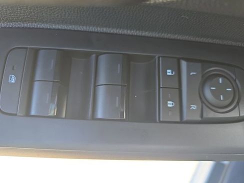 New 2026 Toyota Tacoma SR image 26