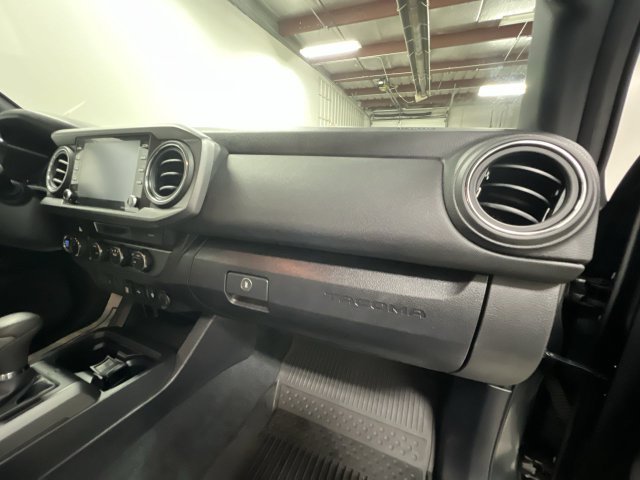 Certified 2022 Toyota Tacoma TRD Sport AWD/4WD image 27