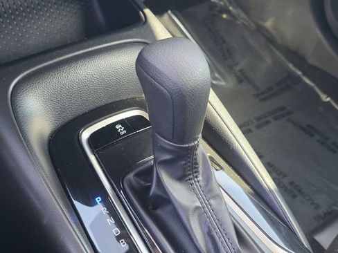 Used 2022 Toyota Corolla LE FWD image 22