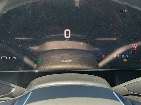Used 2024 Chevrolet Equinox EV LT FWD image 14