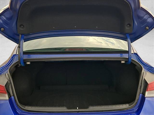 Used 2025 Hyundai Elantra SEL FWD image 6
