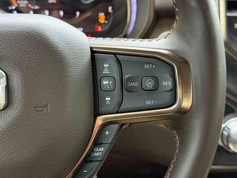 Used 2026 RAM 1500 Limited AWD/4WD image 31