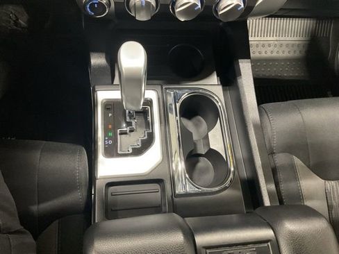 Used 2018 Toyota Tundra SR5 w/ TRD Off Road Package image 15