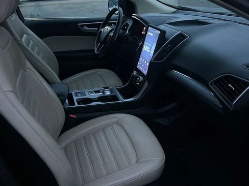 Used 2021 Ford Edge SEL w/ Cargo Accessory Package FWD image 17
