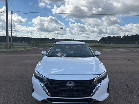 New 2025 Nissan Sentra SV w/ All-Weather Package image 6
